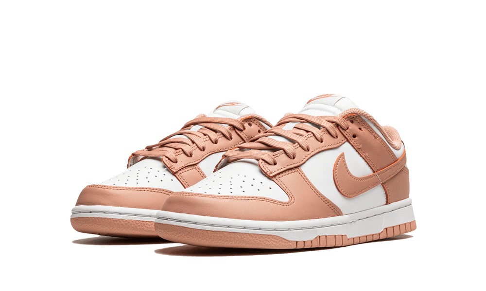 Nike Dunk Low 'Rose Whisper' (W)