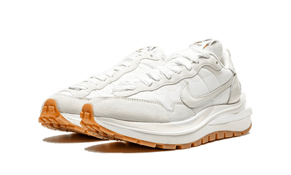 Nike VaporWaffle x Sacai 'White Sail'